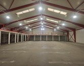 Kiadó ipari ingatlan Szolnok 4 400 Euro