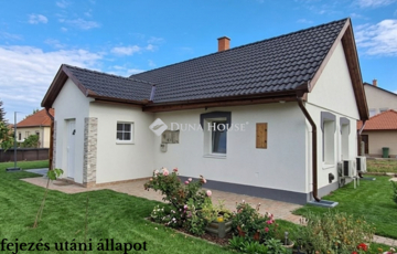 Eladó családi ház
