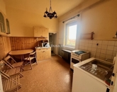 Eladó családi ház Pécs 56 900 000 Ft