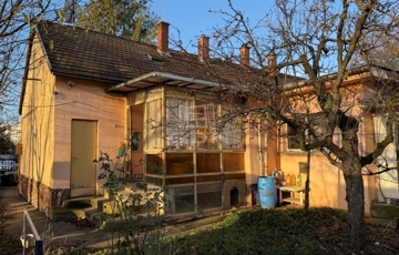 Eladó családi ház