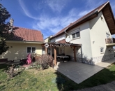 Eladó családi ház Pogány 110 000 000 Ft