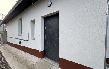 Eladó családi ház