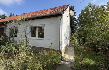 Eladó családi ház