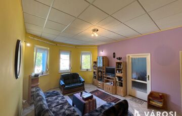 Eladó családi ház