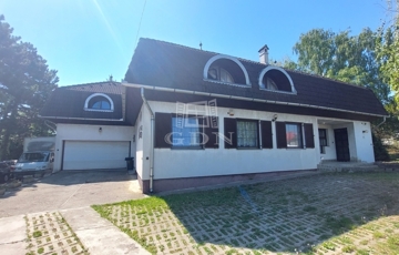 Eladó családi ház