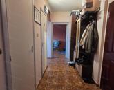 Eladó 4. emeleti világos 49nm-es 2 szobás lakás franciaerkéllyel !