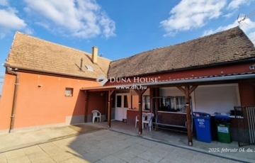 Eladó családi ház