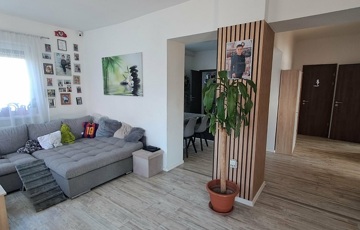 Eladó családi ház