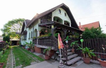 Eladó családi ház