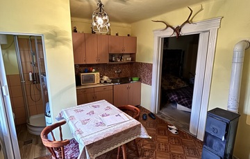 Eladó családi ház