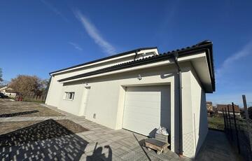 Eladó családi ház