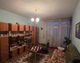 Oroszlány szívében eladó erkélyes, 2 szobás 3. emeleti lakás!