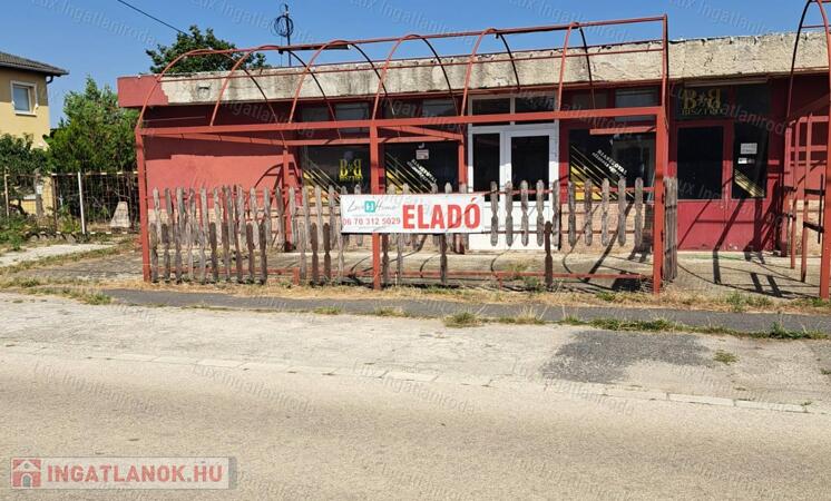 Oroszlány belterületén, hatalmas lehetőségekkel rendelkező ingatlan eladó!