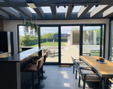 Eladó családi ház Hernád 329 000 000 Ft