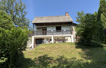Eladó telek/földterület