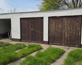 Egyedi kivitelezésű, tágas családi ház eladó Cegléden nagy telekkel!