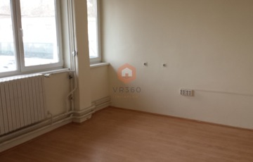 Kiadó iroda/üzlethelyiség