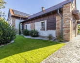 Eladó családi ház Aszód 295 000 000 Ft