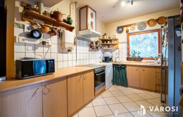 Eladó családi ház