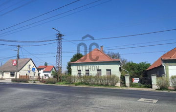 Eladó családi ház