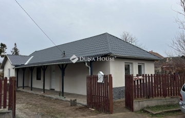 Eladó családi ház