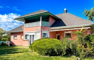 Eladó családi ház