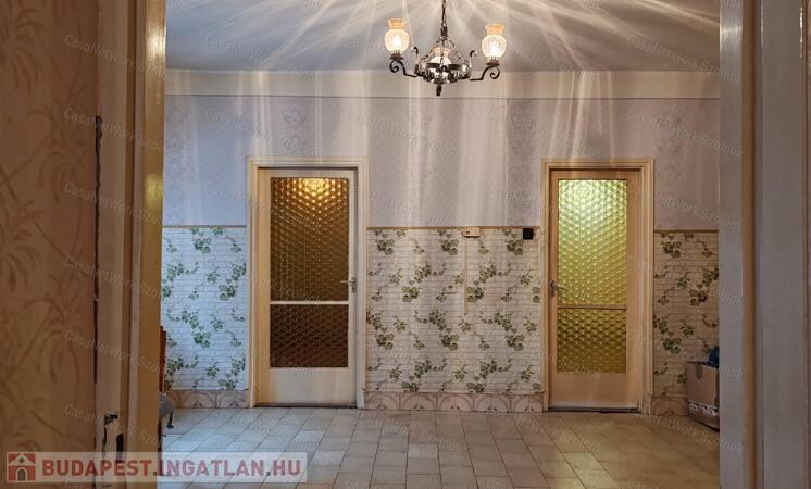 Eladó 91 nm-es családi ház Kengyel főutcáján!                                 