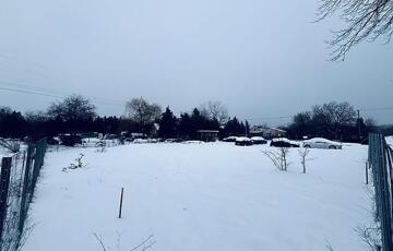 Eladó telek/földterület