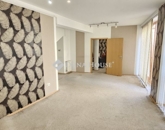 Eladó iroda/üzlethelyiség Pécs 59 990 000 Ft