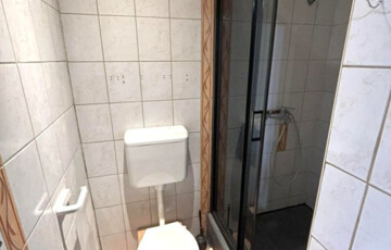Eladó üdülő/nyaraló