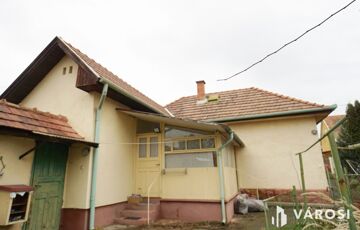 Eladó családi ház