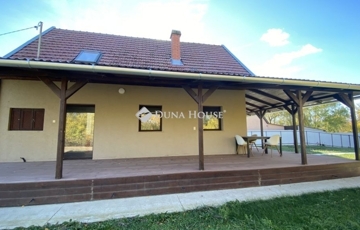 Eladó üdülő/nyaraló