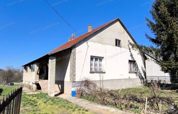 Eladó családi ház