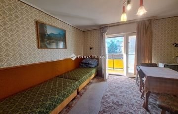 Eladó lakás