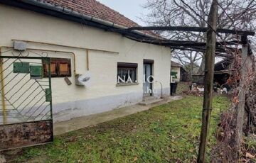 Eladó családi ház