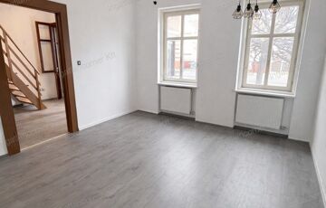 Kiadó családi ház