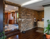 Eladó családi ház Pécs 460 000 000 Ft