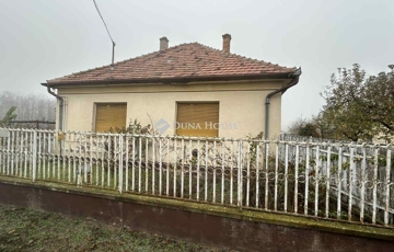 Eladó családi ház