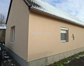 Eladó családi ház Szentlőrinc 39 999 900 Ft