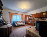 Eladó családi ház Nyúl 78 000 000 Ft