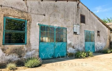 Eladó telek/földterület