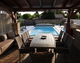 Eladó családi ház Szatymaz 148 000 000 Ft