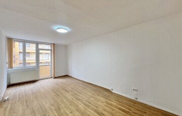 Kiadó iroda/üzlethelyiség