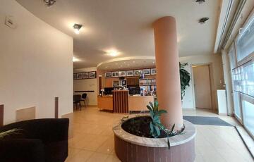 Eladó ipari ingatlan