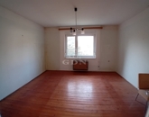 Eladó családi ház Baja 48 000 000 Ft