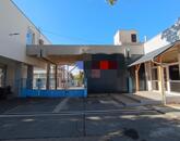 Eladó iroda/üzlethelyiség Nagykanizsa 179 000 000 Ft