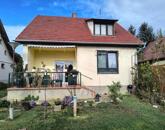 Eladó  háromszobás családi ház Törökszentmiklós központjában!