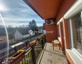 Eladó családi ház Kakasd 69 900 000 Ft