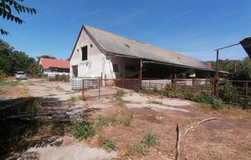 Eladó ipari ingatlan