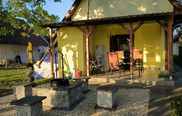 Eladó üdülő/nyaraló